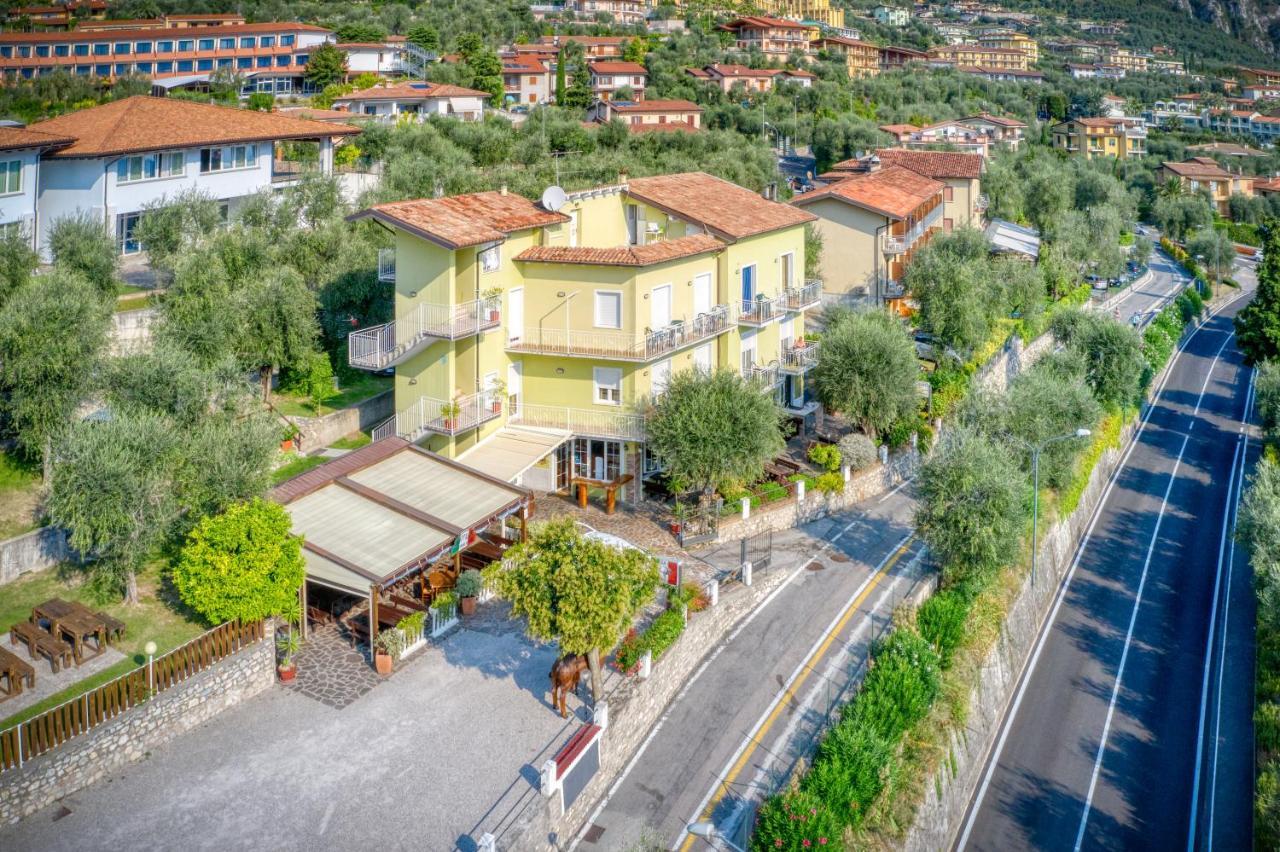 Hotel Casa Piantoni Limone sul Garda Exterior photo