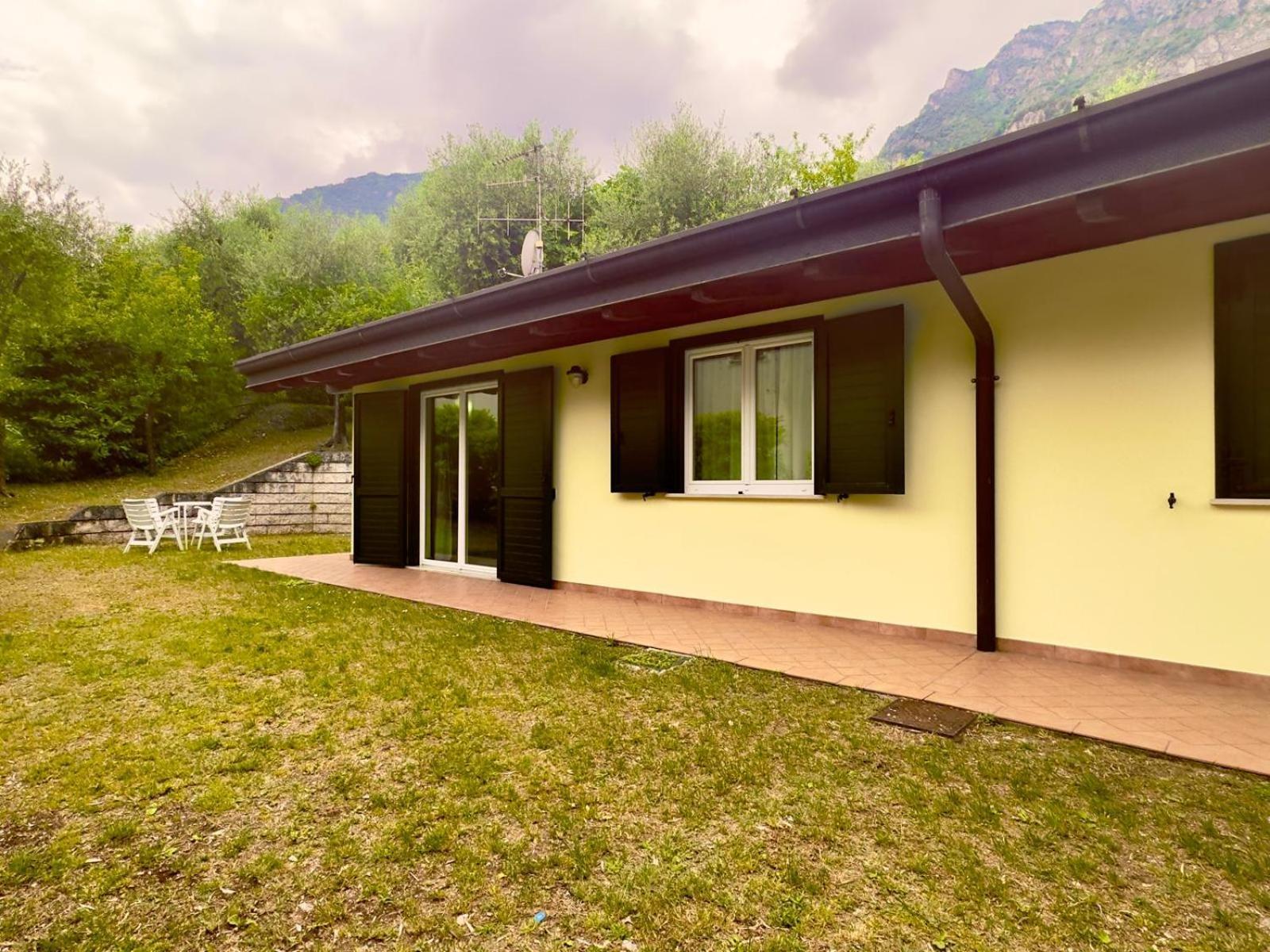Hotel Casa Piantoni Limone sul Garda Exterior photo